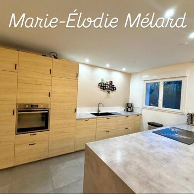 Maison 5 pièces 330000 €