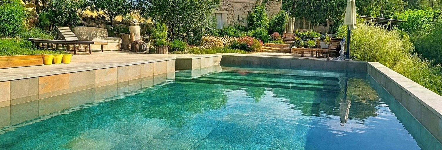 Maison 13 Pièces 467 m² à vendre à Saint-Gervais (30200)