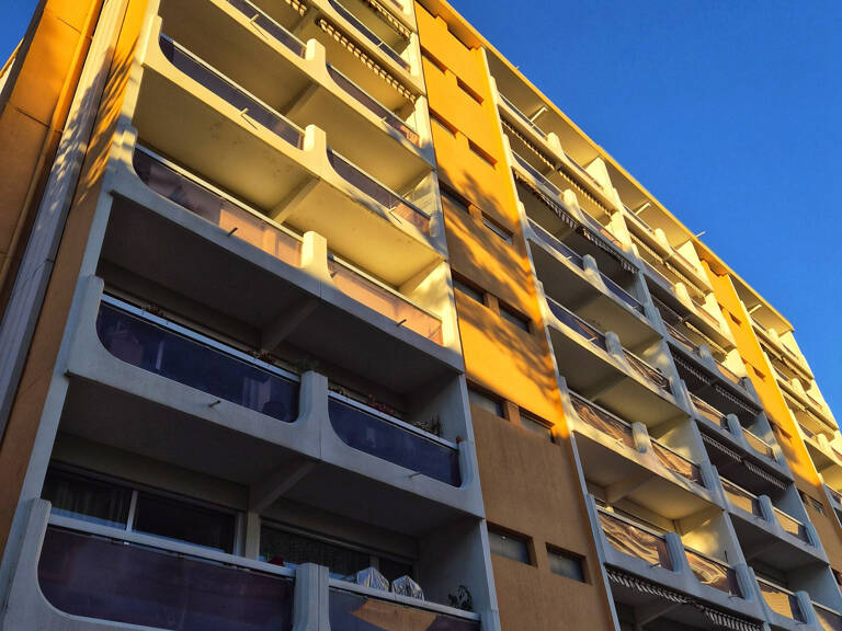 À vendre : Superbe T2 idéalement situé en plein centre-ville — photo 1
