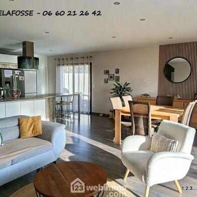 Maison 5 pièces 388200 €