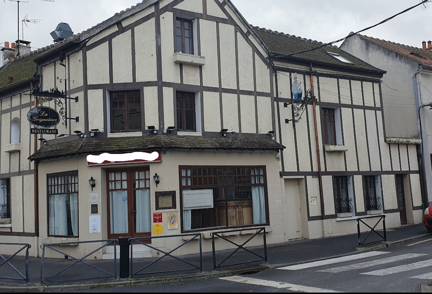 Bel immeuble, Meaux centre, 300m2 habitables sur 3 niveaux — photo 1