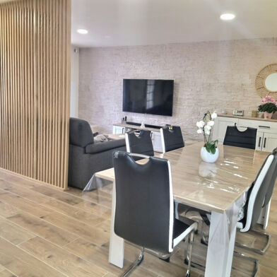 Maison 5 pièces 299900 €