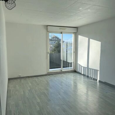 Appartement 4 pièces 600 €
