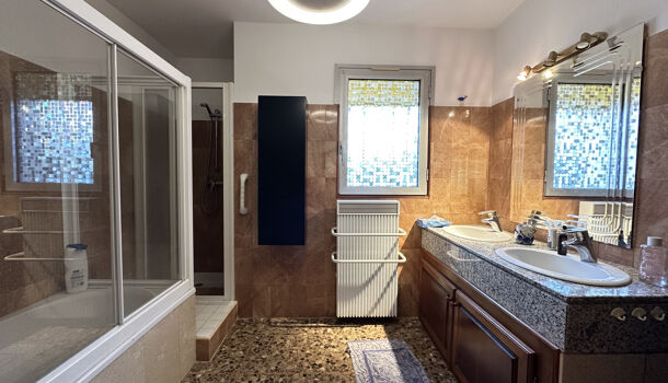 Villa / Maison 5 pièces  à vendre Saint-Cyprien 66750