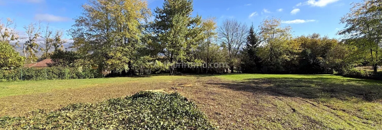 Terrain  1200 m² à vendre à Saint-Victor-de-Morestel (38510)