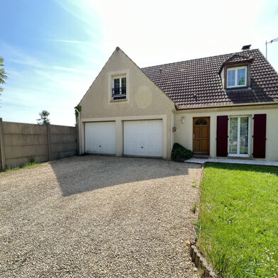 Maison 6 pièces 1300 €