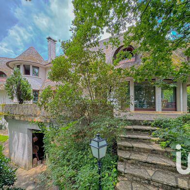 Maison 8 pièces 380000 €