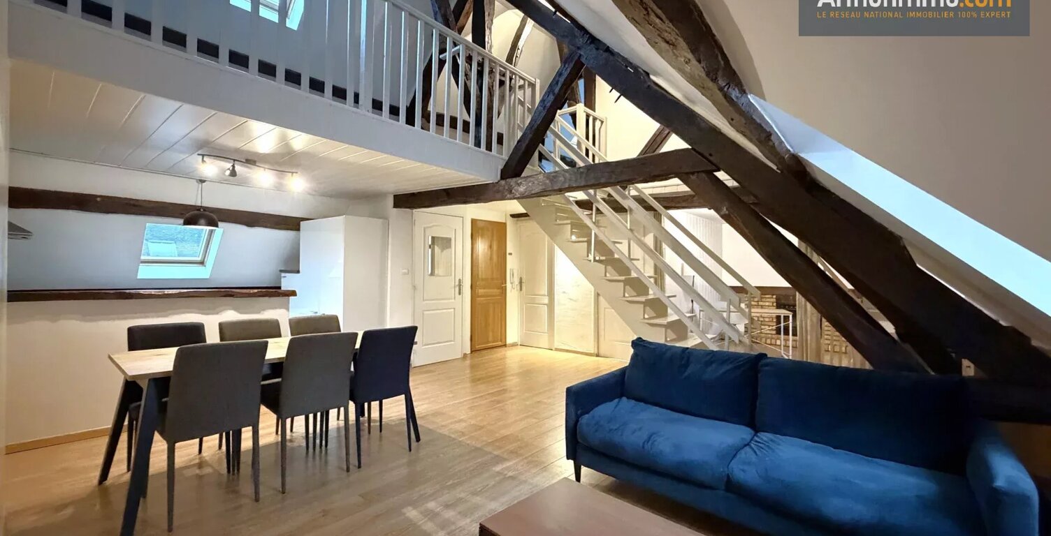 A louer, Compiègne centre ville duplex MEUBLE — photo 1