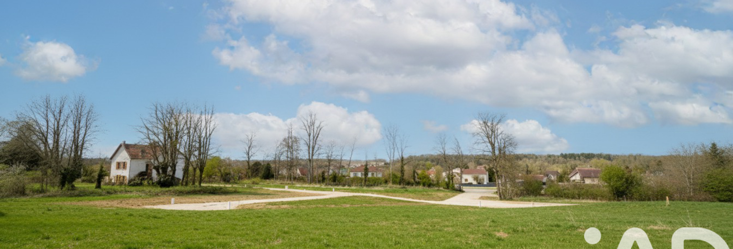 Terrain  835 m² à vendre à Montferrand-le-Château (25320)