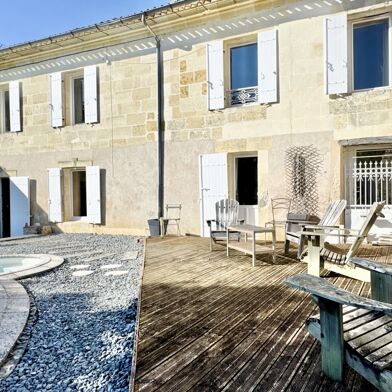 Maison 7 pièces 499000 €