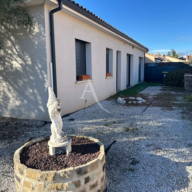 Maison 3 pièces 900 €