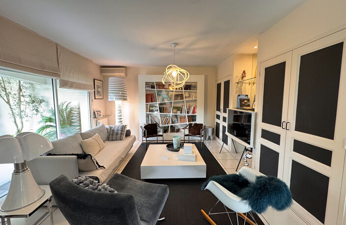 Albi, Maison de 260 m² — photo 3