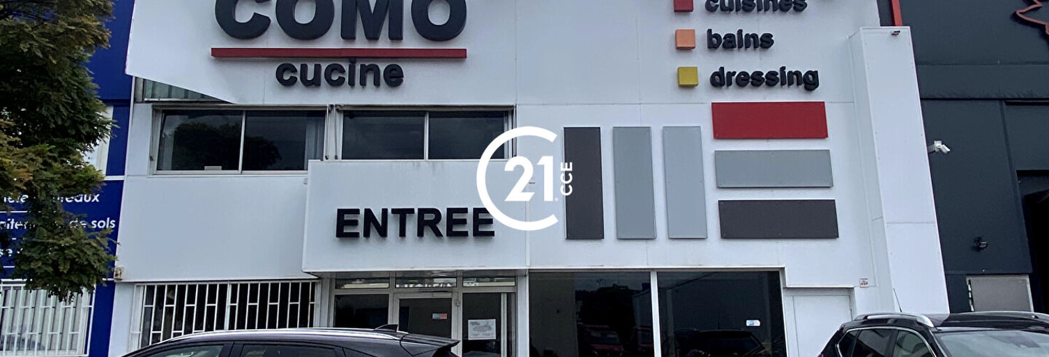 Commerce  450 m² à louer à Mandelieu-la-Napoule (06210)