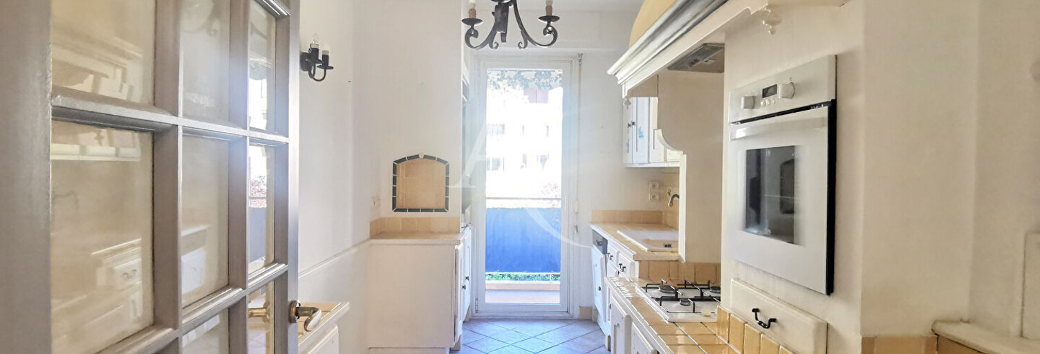 Appartement 3 Pièces 77 m² à vendre à Nice (06100)