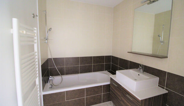 Appartement 5 pièces  à louer Voiron 38500