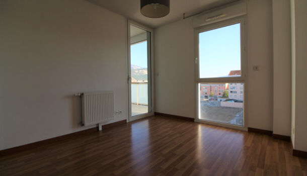 Appartement 5 pièces  à louer Voiron 38500