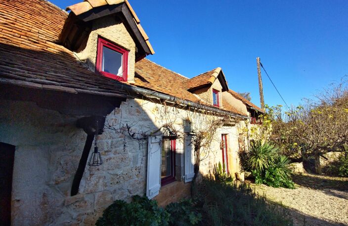 Maison et dépendances — photo 3