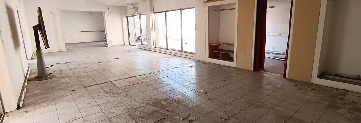 Commerce 12 Pièces 650 m² à vendre à Chaville (92370)