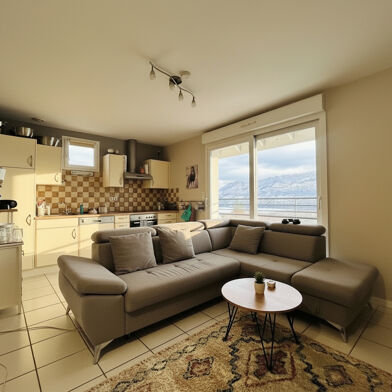 Appartement 1 pièces 222600 €