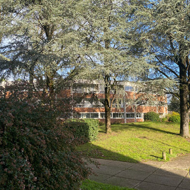 Appartement 7 pièces 253800 €