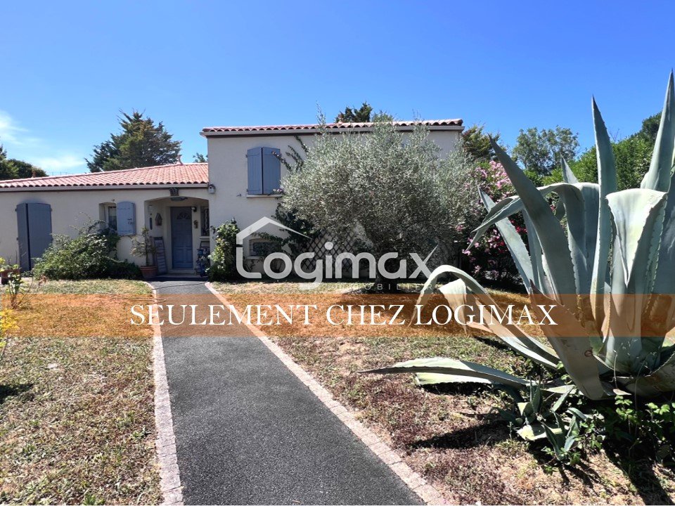 Villa / Maison  T8 à vendre Lagord 17140