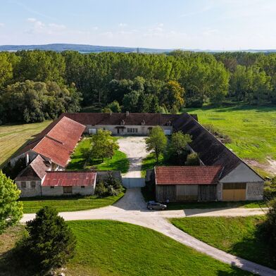 Maison 5 pièces 249000 €