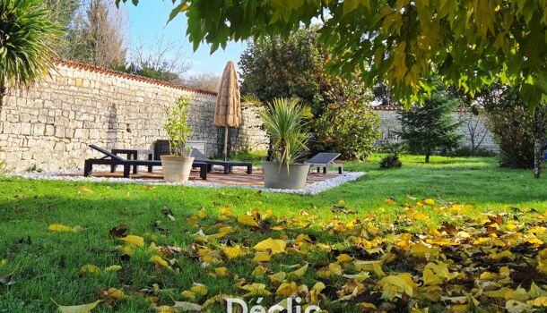 Villa / Maison 8 pièces  à vendre Mansle 16230