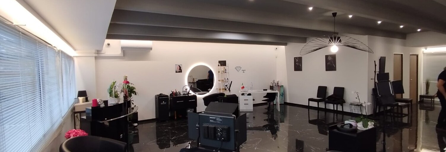 Commerce   m² à vendre à La Gaude (06610)