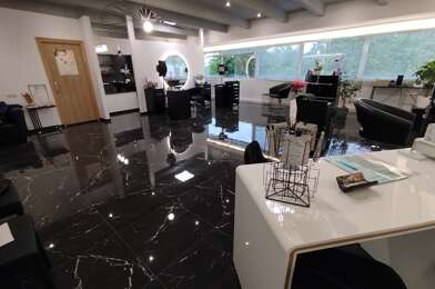 Commerce  399000 €