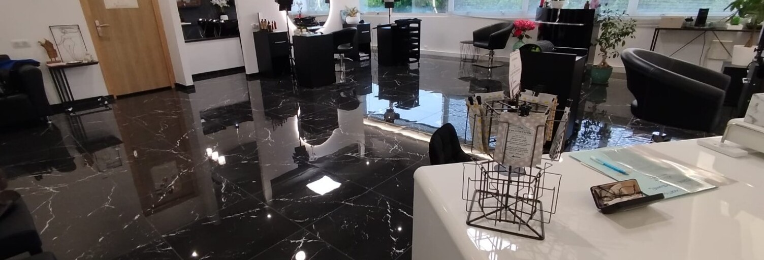 Commerce   m² à vendre à La Gaude (06610)