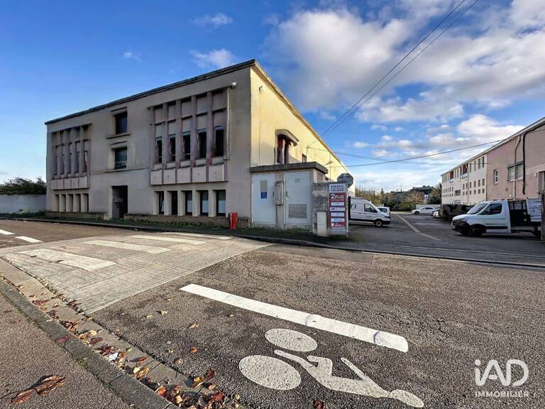 Location Bureaux 837 m&sup2; — photo 1