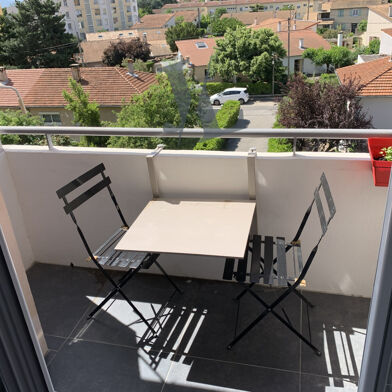 Appartement 3 pièces 135000 €