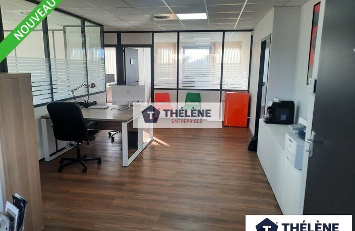 BUREAUX à LOUER — photo 2