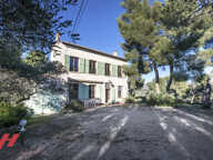 BASTIDE PAGNOLESQUE DE 250 M2 SUR 16000 M2 A DEUX PAS DU GOLF BDE LA SALETTE — photo 2