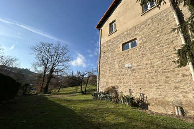 Maison 5 pièces 1180 €