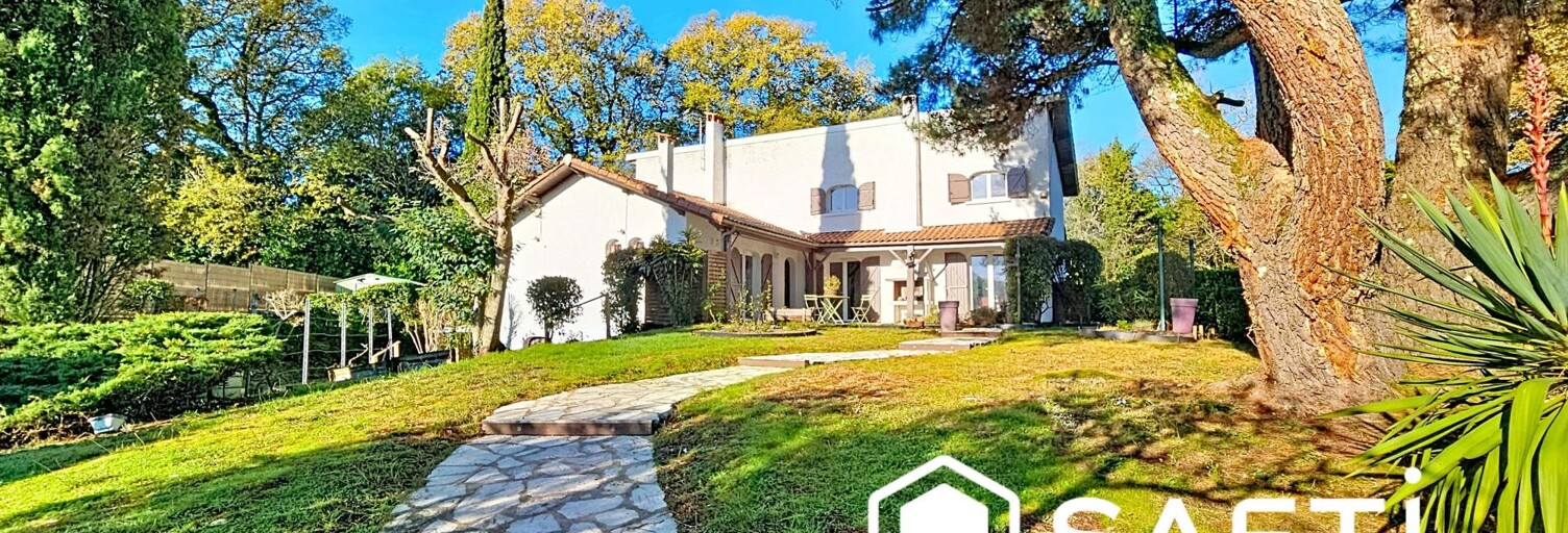 Maison 8 Pièces 210 m² à vendre à Latresne (33360)