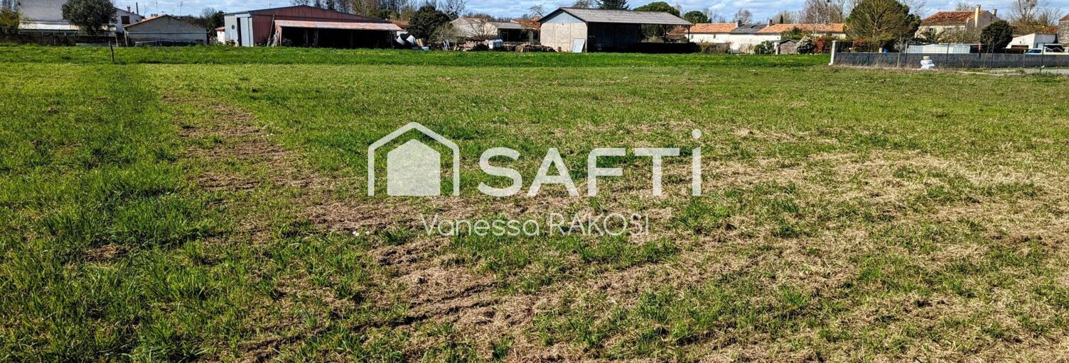 Terrain  1856 m² à vendre à Voissay (17400)