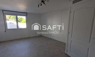 Maison 4 Pièces 85 m² à vendre à Saint-Jean-d'Angély (17400)