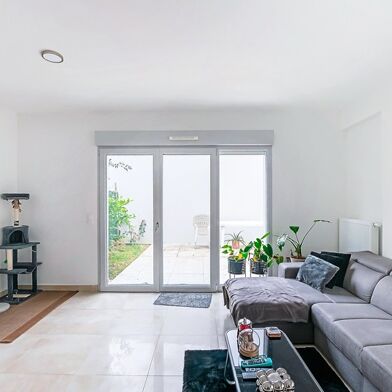 Appartement 4 pièces 399239 €