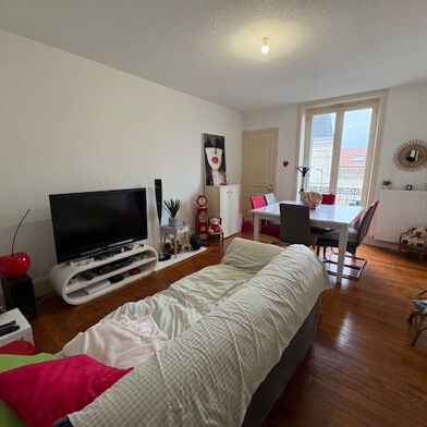 Appartement 3 pièces 595 €