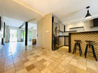 CARCASSONNE-Maison avec garage et jardin — photo 4