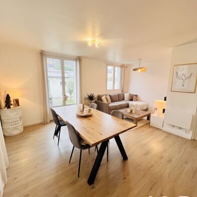 Maison 4 pièces 250000 €