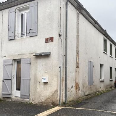 Immeuble  145000 €