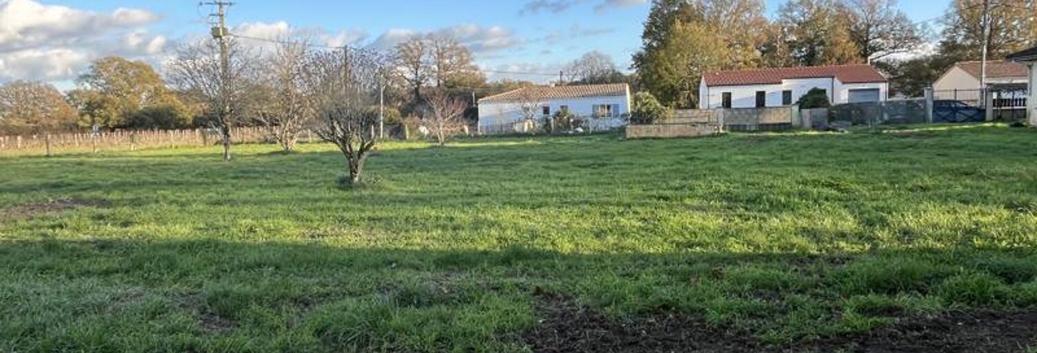 Terrain  889 m² à vendre à Le Chay (17600)