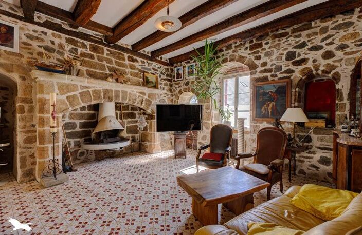 Maison en pierre de 8 pièces principales — photo 4