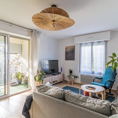 Appartement 4 pièces 499200 €