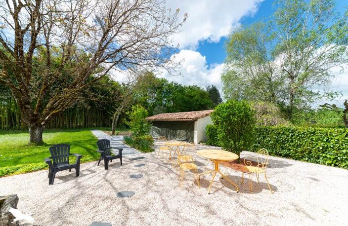 Vente maison 4 pièces 94 m² Caussade (82300) — photo 2