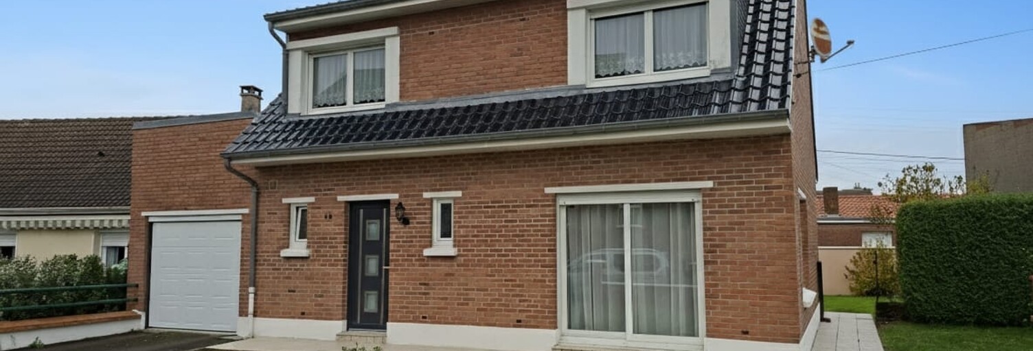 Maison 5 Pièces 107 m² à vendre à Merville (59660)