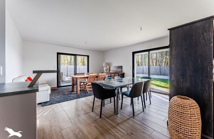 Contemporaine de 4 pièces principales — photo 2