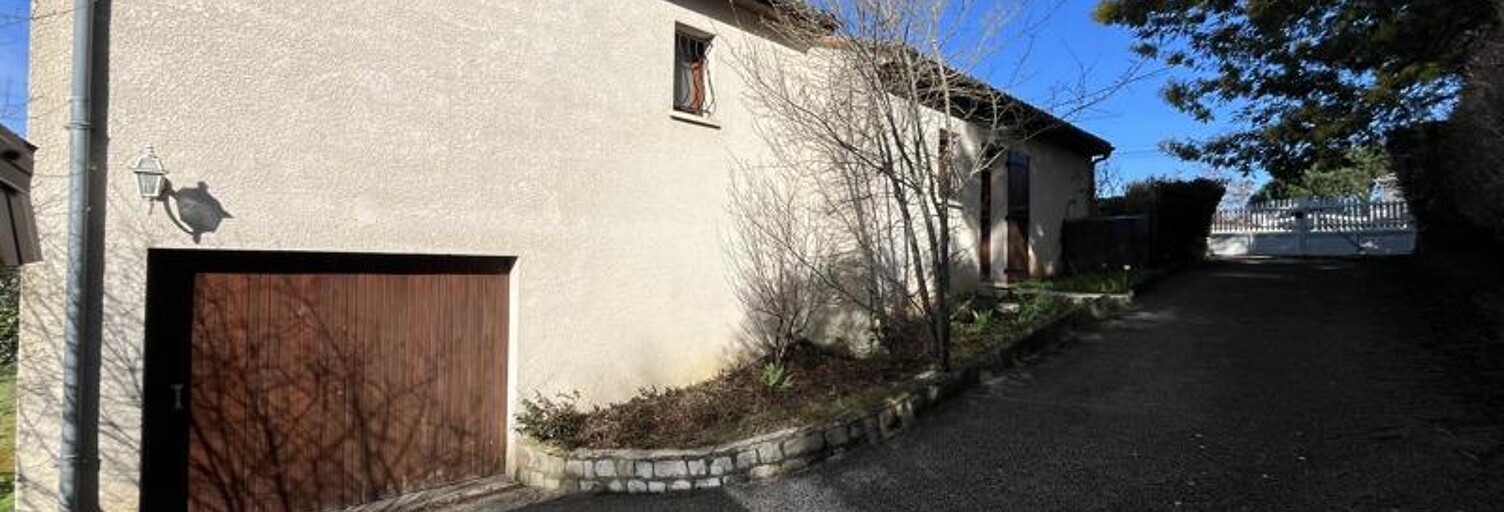 Maison 5 Pièces 92 m² à vendre à La Rochefoucauld-en-Angoumois (16110)